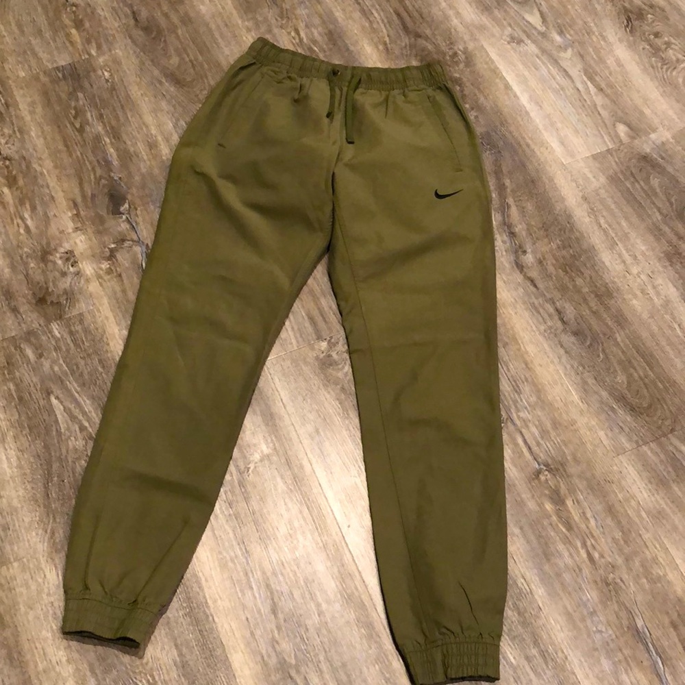 Nike Joggers size S